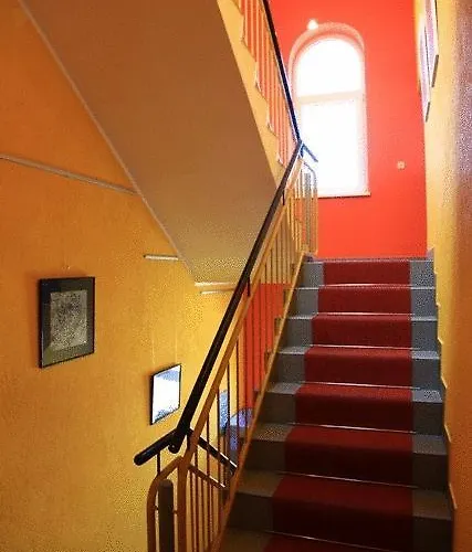 East Side Hotel